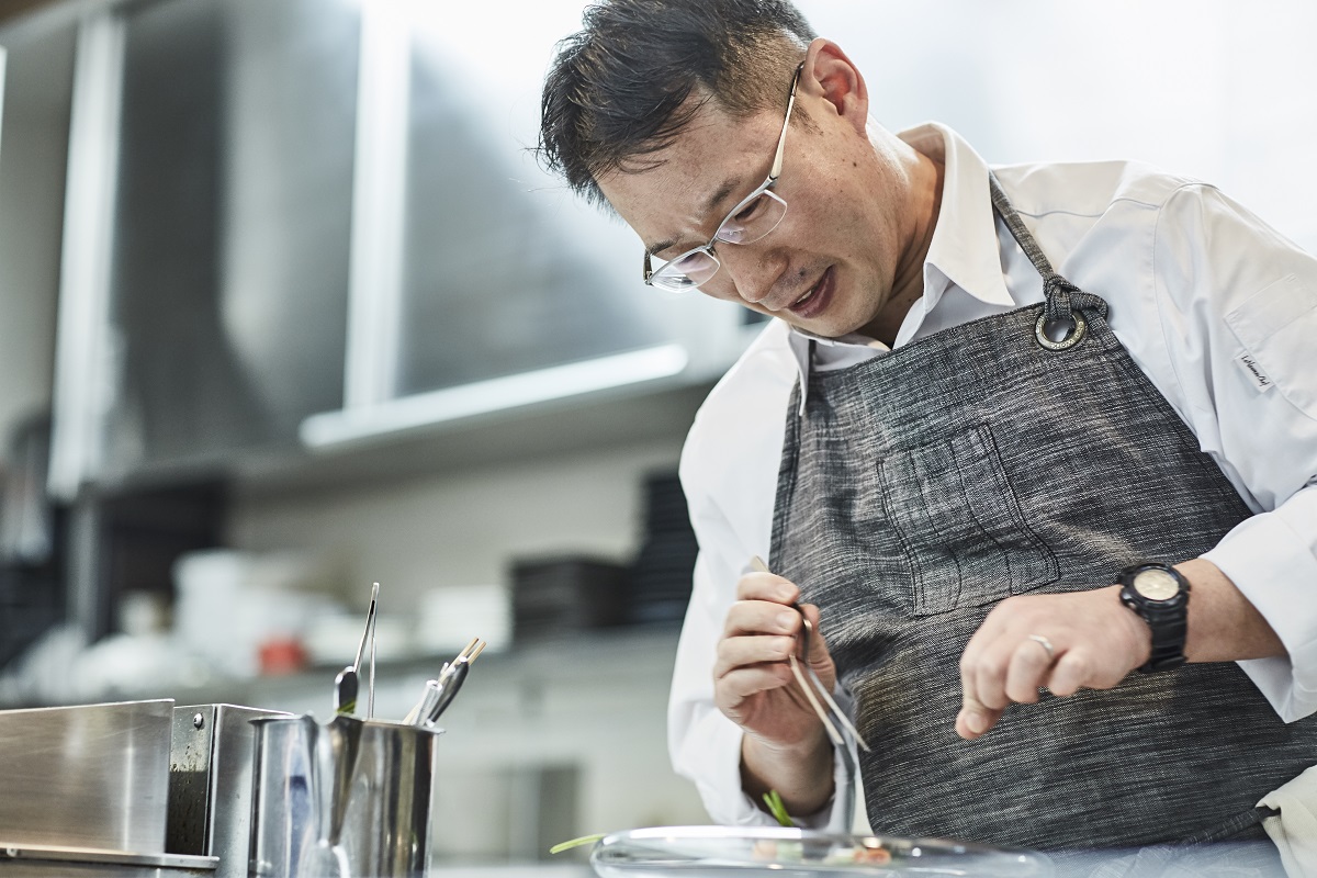ミシュランシェフ監修カレー 朝食ビュッフェで提供開始 | 【公式】ONE